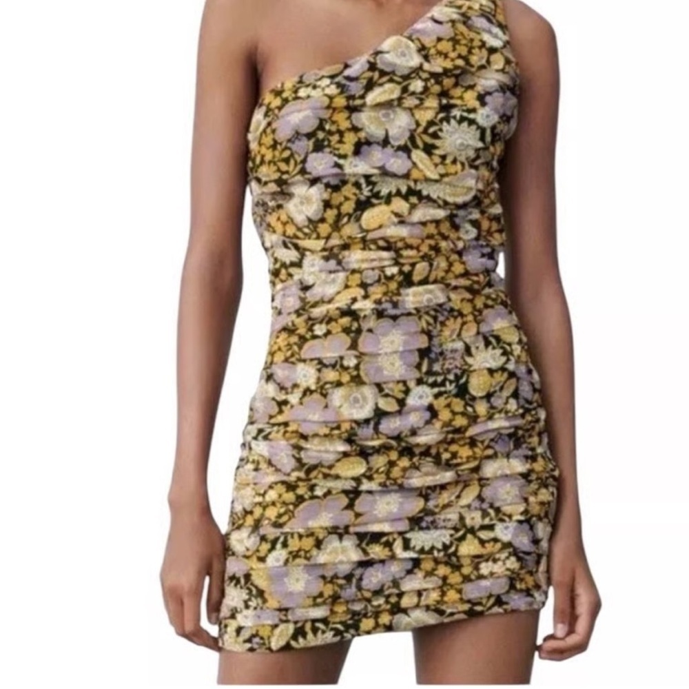 Floral One-Shoulder Dress - Picture 3 of 7